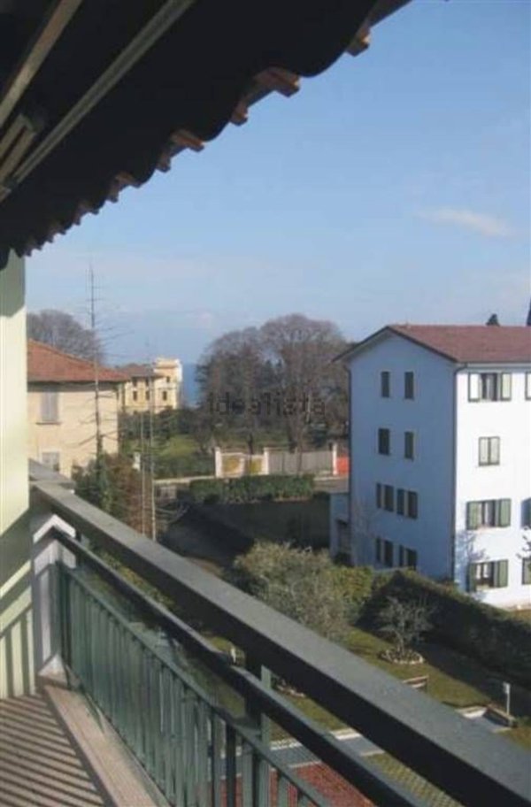appartamento in vendita a Desenzano del Garda