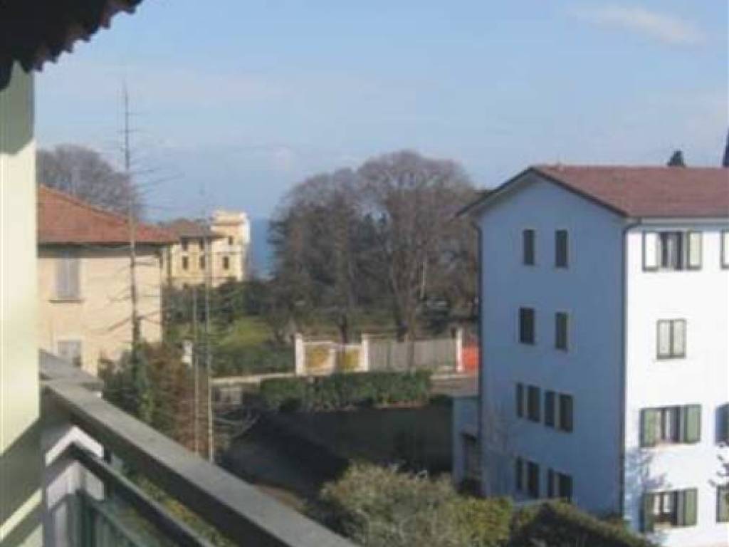 appartamento in vendita a Desenzano del Garda