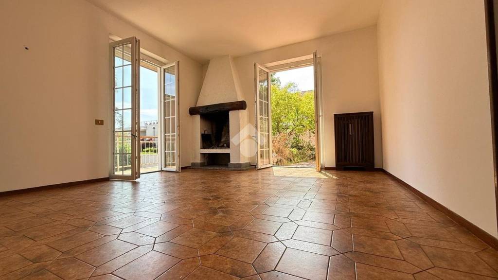 appartamento in vendita a Desenzano del Garda