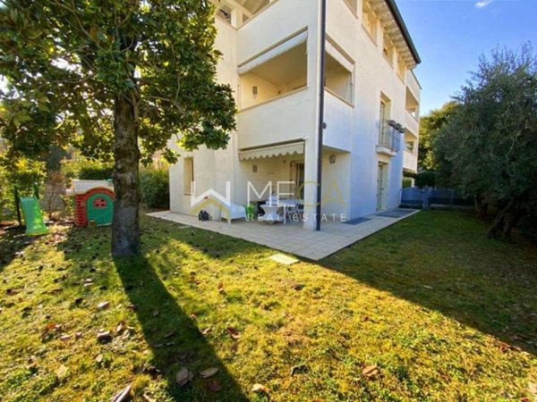 appartamento in vendita a Desenzano del Garda