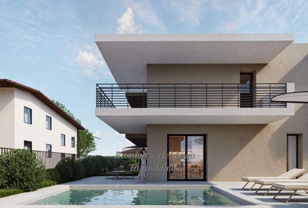 casa indipendente in vendita a Desenzano del Garda