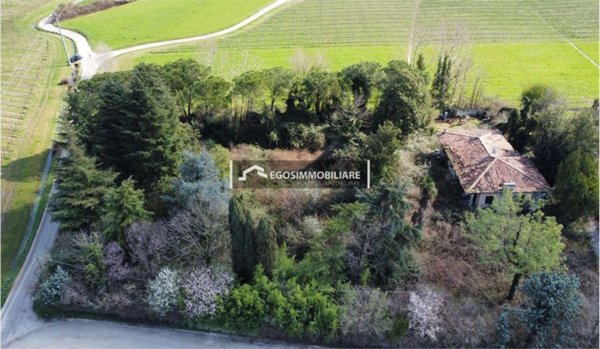 casa indipendente in vendita a Desenzano del Garda in zona Rivoltella