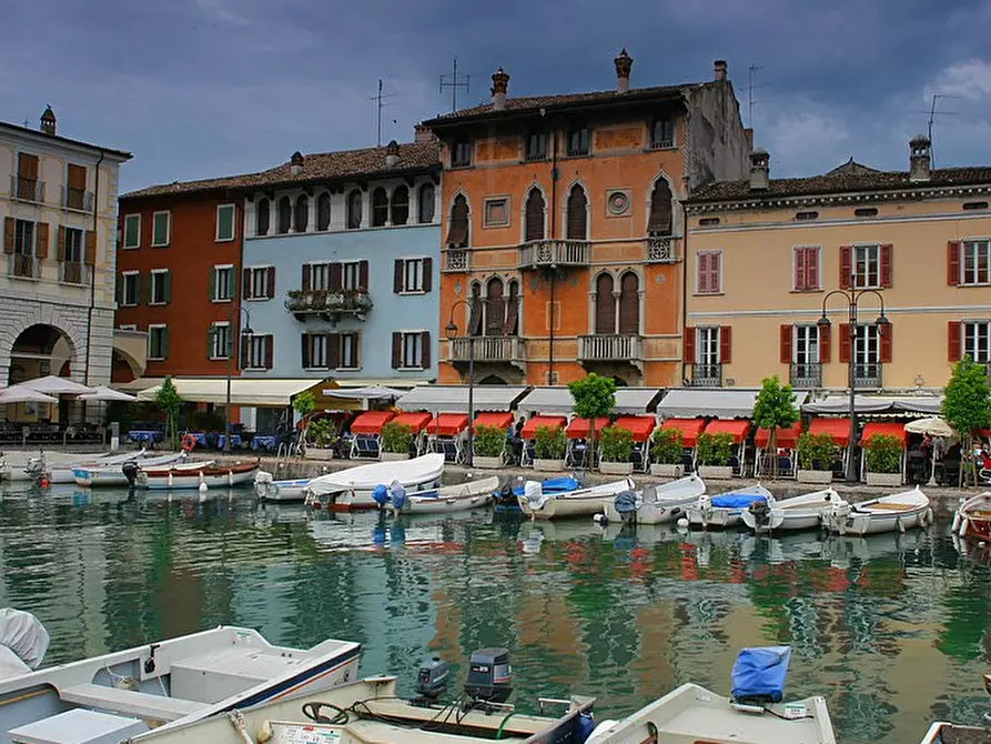 appartamento in vendita a Desenzano del Garda