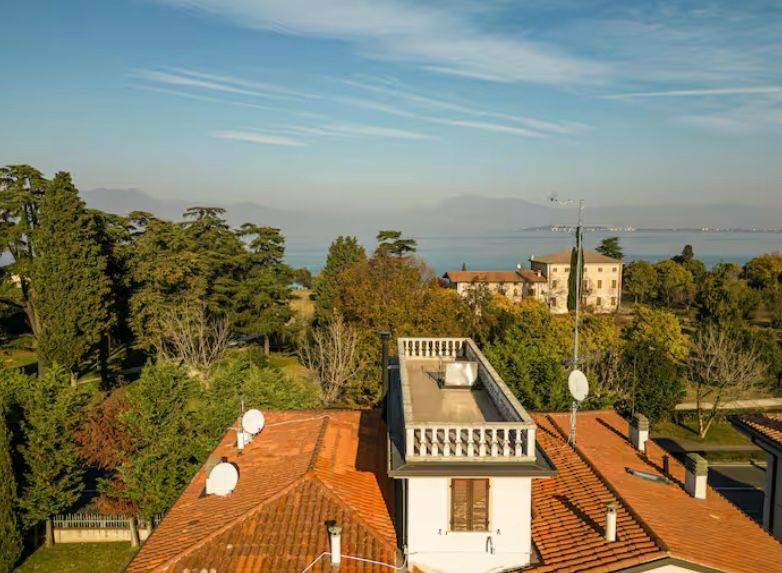 appartamento in vendita a Desenzano del Garda