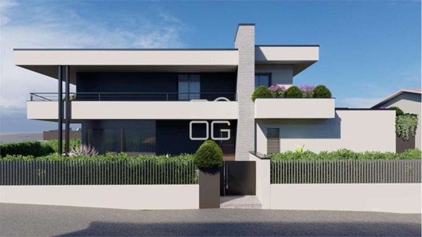 casa indipendente in vendita a Desenzano del Garda