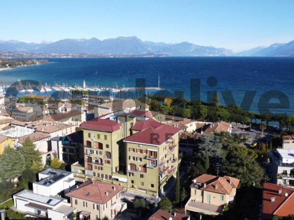 ufficio in vendita a Desenzano del Garda