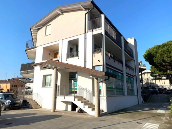 appartamento in vendita a Desenzano del Garda