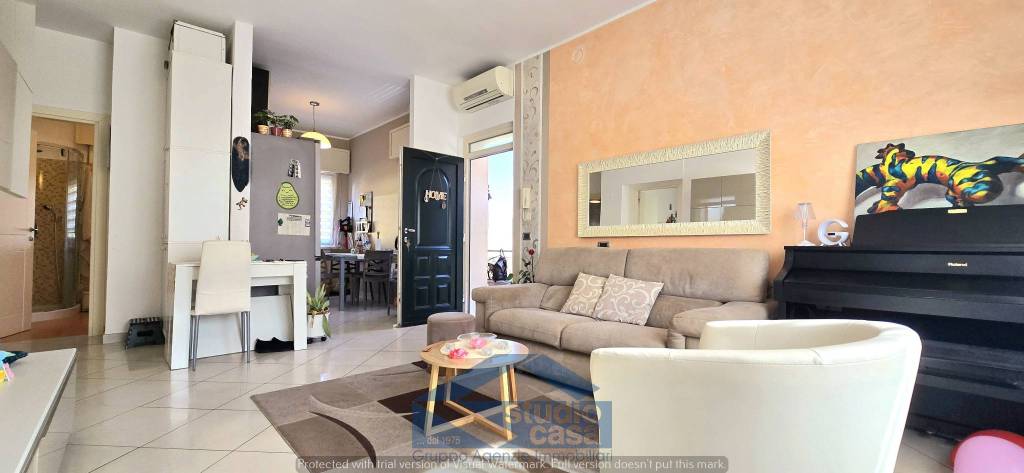 casa indipendente in vendita a Desenzano del Garda