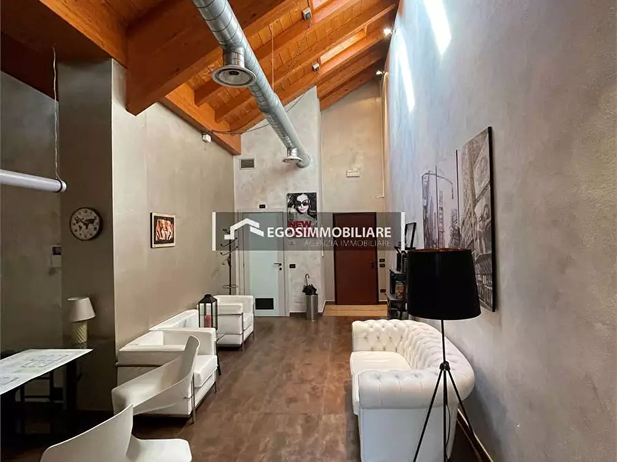 ufficio in vendita a Desenzano del Garda