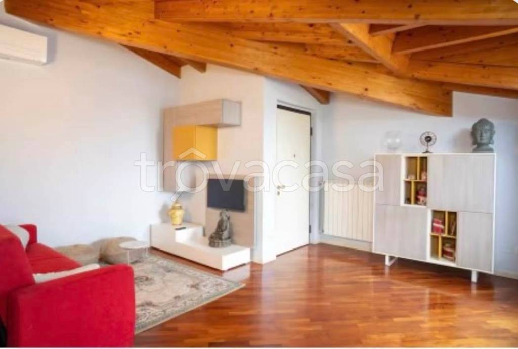 appartamento in vendita a Desenzano del Garda