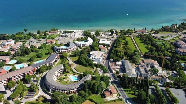 appartamento in vendita a Desenzano del Garda