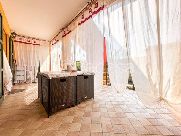 appartamento in vendita a Desenzano del Garda in zona Vaccarolo