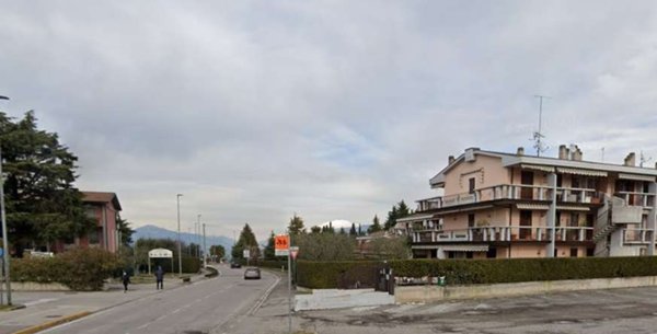 appartamento in vendita a Desenzano del Garda
