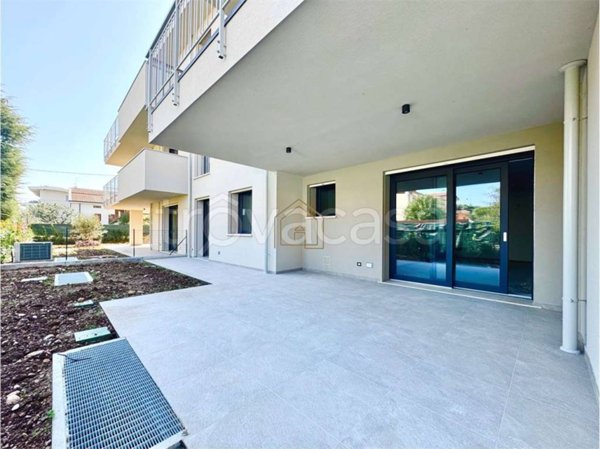 appartamento in vendita a Desenzano del Garda