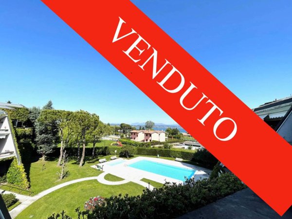 appartamento in vendita a Desenzano del Garda in zona Rivoltella