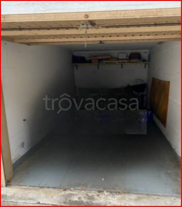 appartamento in vendita a Desenzano del Garda in zona Rivoltella