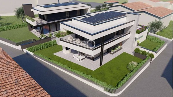casa indipendente in vendita a Desenzano del Garda
