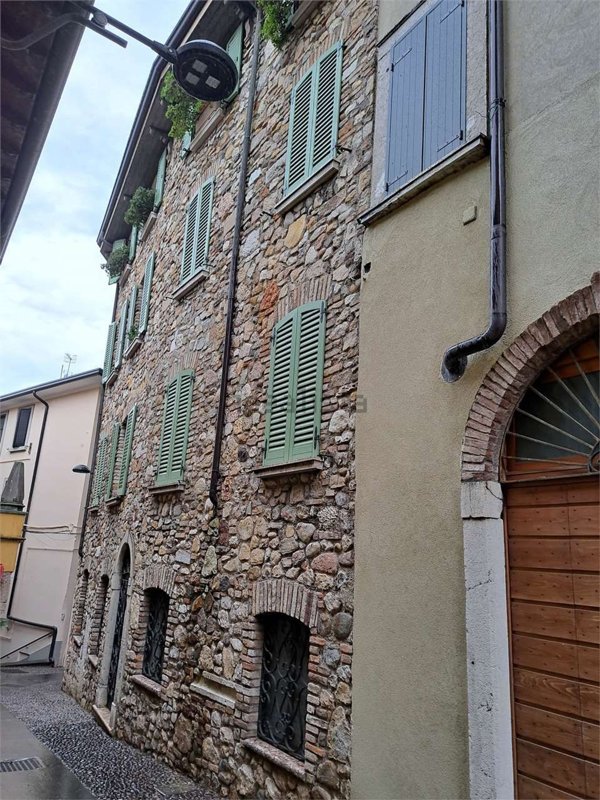appartamento in vendita a Desenzano del Garda