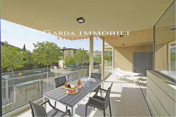 appartamento in vendita a Desenzano del Garda