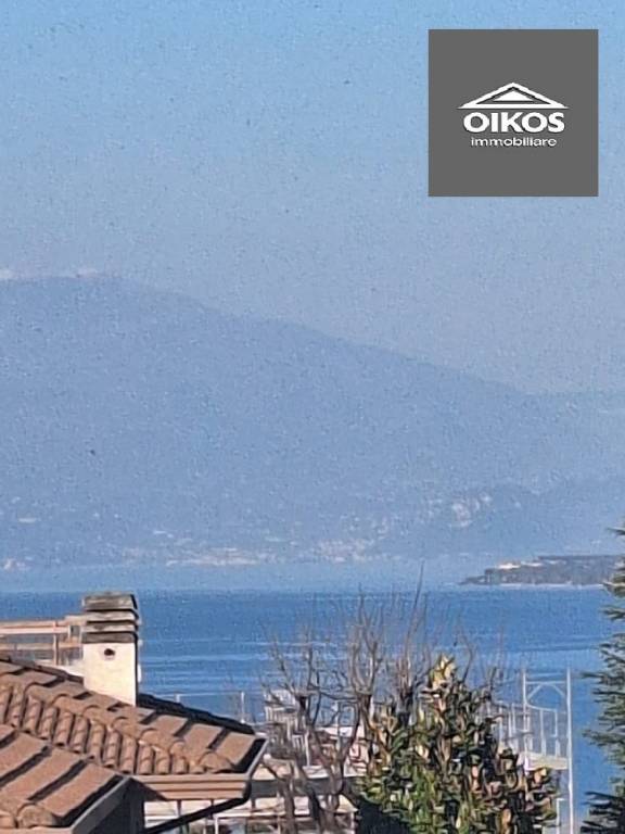appartamento in vendita a Desenzano del Garda