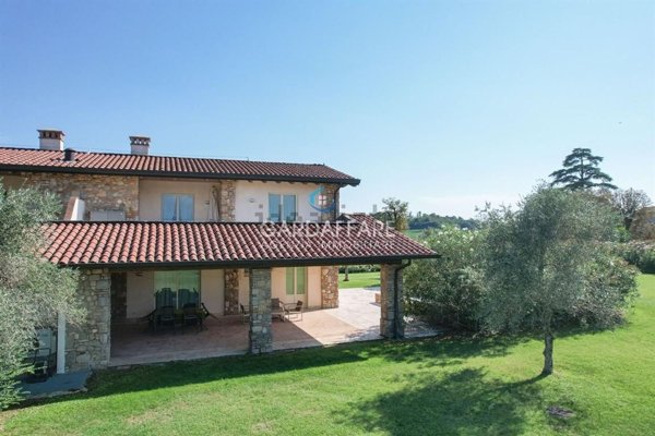 appartamento in vendita a Desenzano del Garda