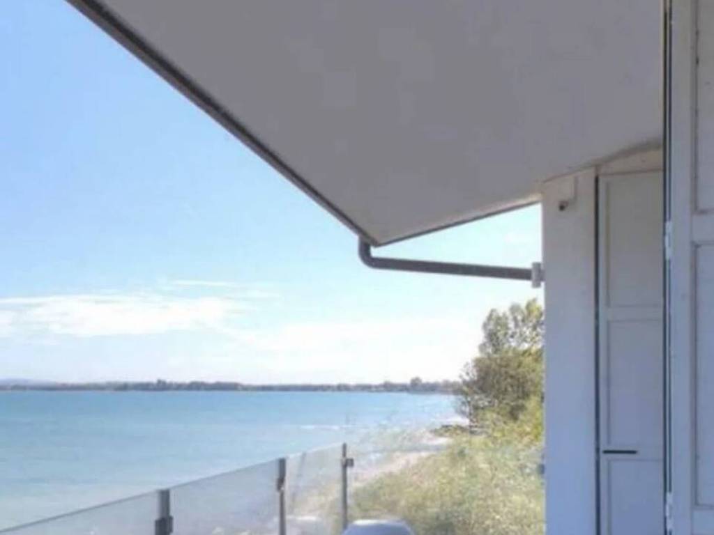 casa indipendente in vendita a Desenzano del Garda