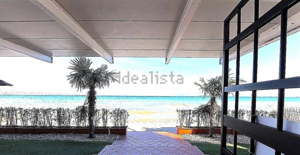 casa indipendente in vendita a Desenzano del Garda