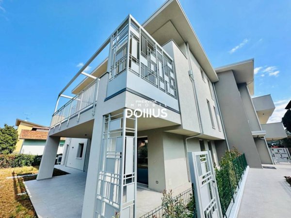 appartamento in vendita a Desenzano del Garda