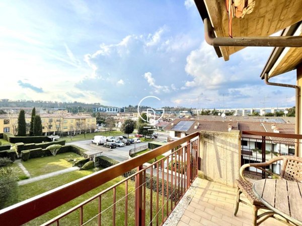 appartamento in vendita a Desenzano del Garda