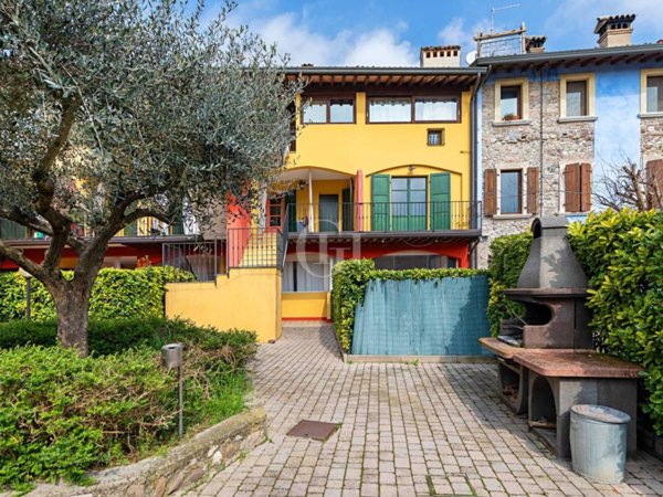 appartamento in vendita a Desenzano del Garda