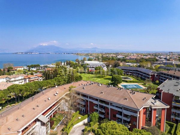 appartamento in vendita a Desenzano del Garda