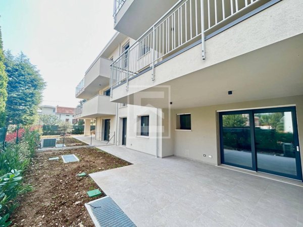 appartamento in vendita a Desenzano del Garda