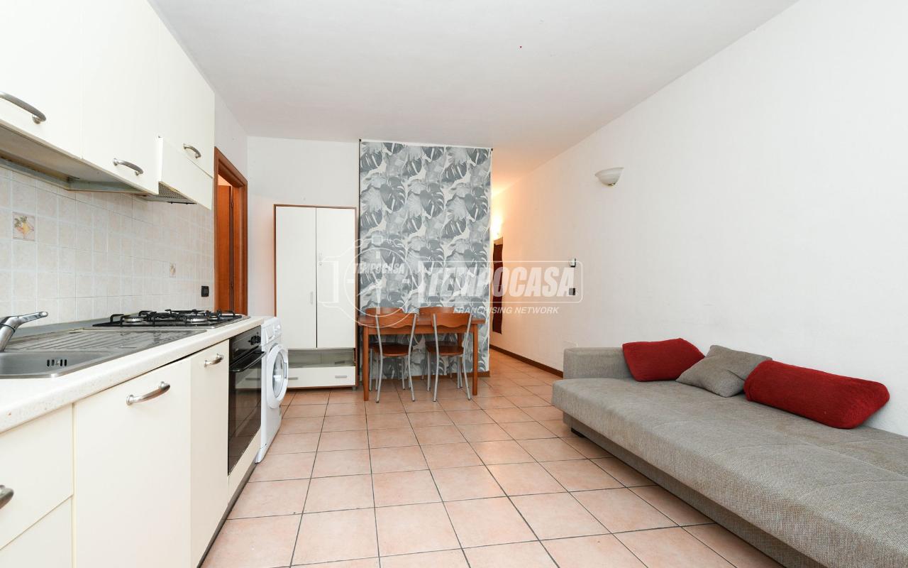 appartamento in vendita a Desenzano del Garda
