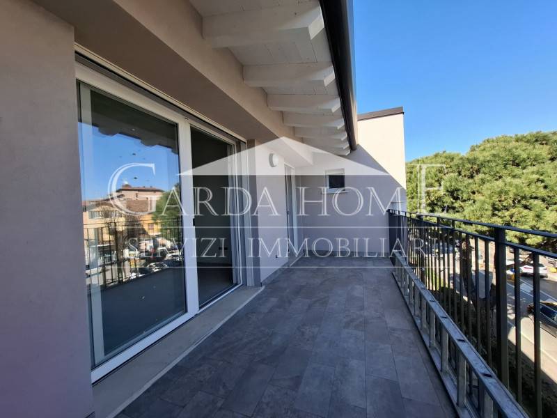 appartamento in vendita a Desenzano del Garda