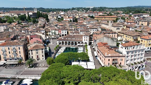 appartamento in vendita a Desenzano del Garda