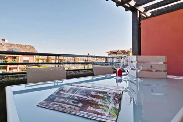 appartamento in vendita a Desenzano del Garda