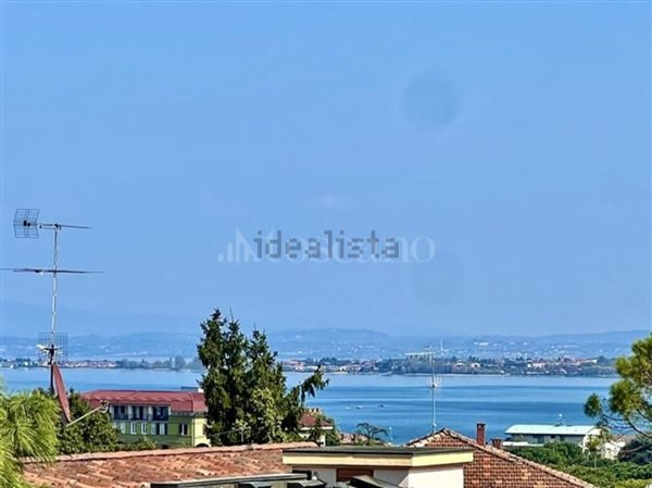 appartamento in vendita a Desenzano del Garda