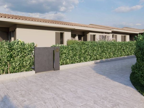 casa indipendente in vendita a Desenzano del Garda