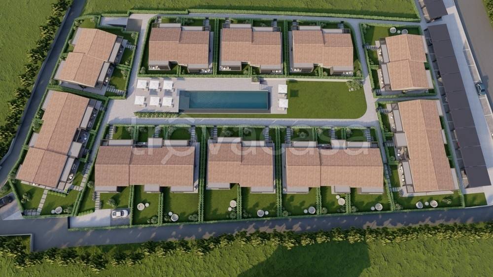 casa indipendente in vendita a Desenzano del Garda