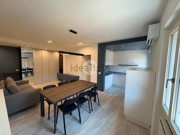 appartamento in vendita a Desenzano del Garda