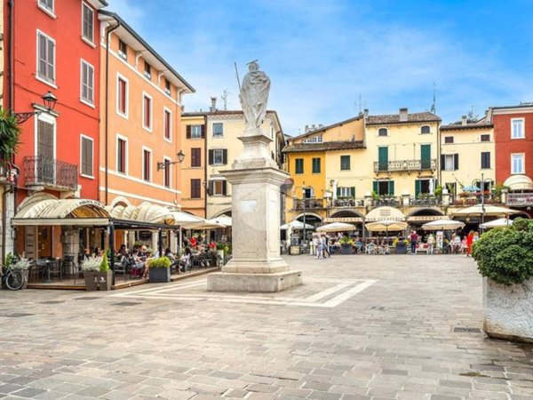 appartamento in vendita a Desenzano del Garda