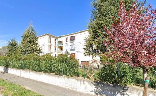 appartamento in vendita a Desenzano del Garda in zona Rivoltella