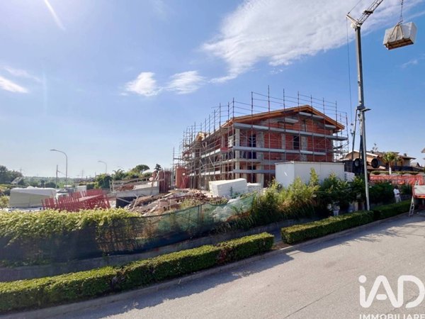 appartamento in vendita a Desenzano del Garda