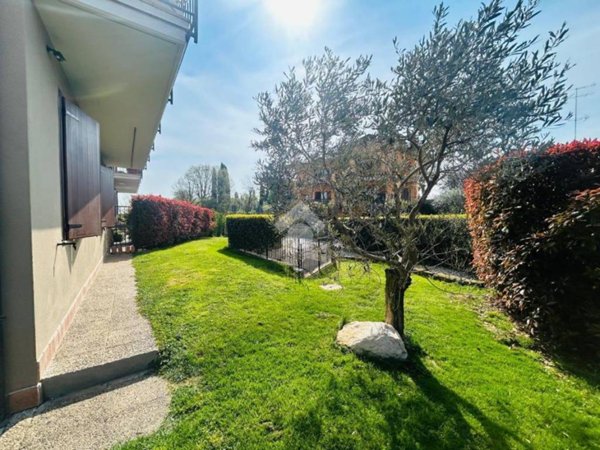appartamento in vendita a Desenzano del Garda