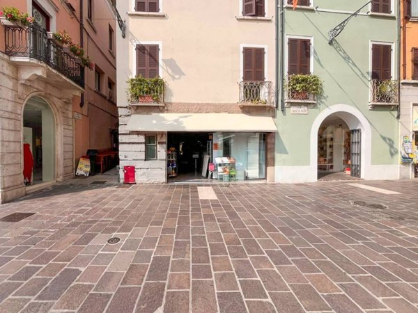 appartamento in vendita a Desenzano del Garda