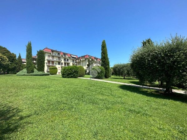 appartamento in vendita a Desenzano del Garda