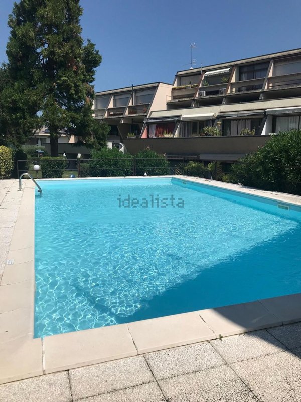 appartamento in vendita a Desenzano del Garda