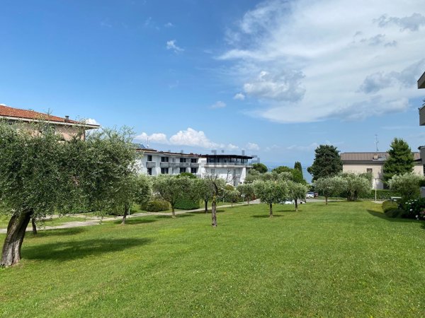 appartamento in vendita a Desenzano del Garda