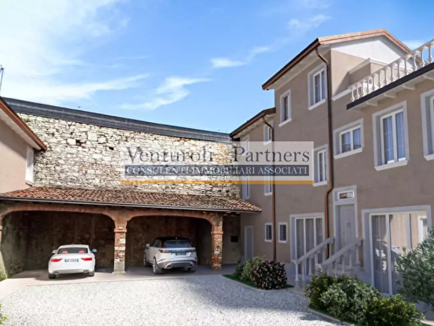 appartamento in vendita a Desenzano del Garda