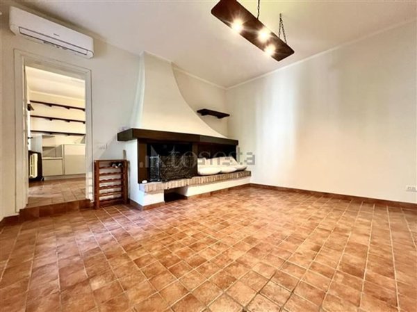 casa indipendente in vendita a Desenzano del Garda in zona San Pietro